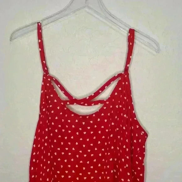 Torrid Red and White Heart Strappy Tank Cami 3 3X 22/24 - Picture 7 of 8